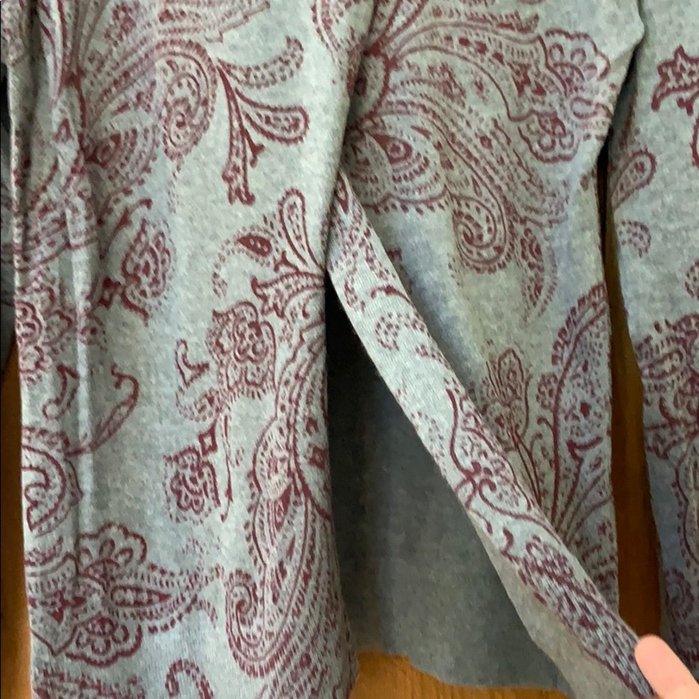 Sweater - Picture 4 of 6
